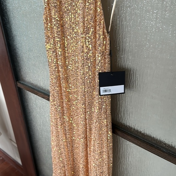 Mac Duggal SEQUINED HIGH NECK RHINESTONE TRIM COLUMN GOWN size 6 NEW Sold Out - Picture 10 of 16